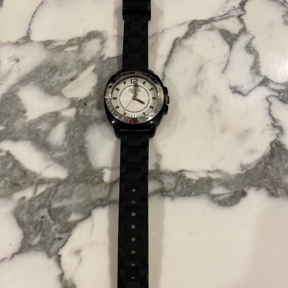 Watch - Picture 1 of 1